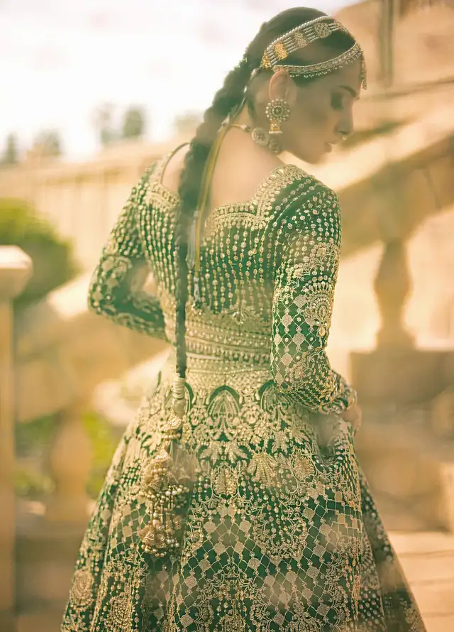 Apparel Exotica Jahan By Erum Khan Embroidered Raw Silk Suit Unstitched 2 Piece - AE16